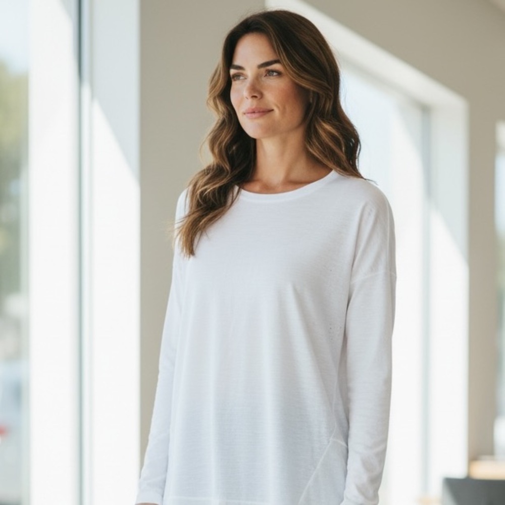 Uniqlo White Long-Sleeve Split-Front Tunic